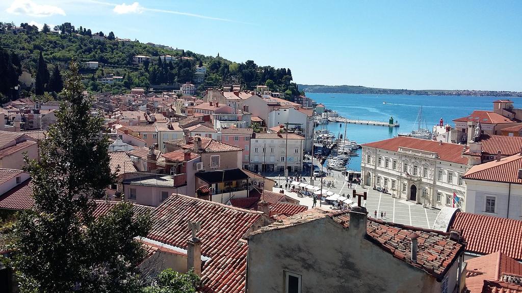 Apartma Mery Piran Exteriör bild